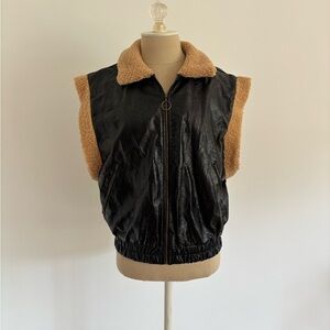 Lumiere Faux Leather Vest Tan Fleece Trim Zipper M